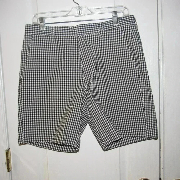 J. Crew Factory Other - J. CREW Rivington Black White Shorts Size 31W